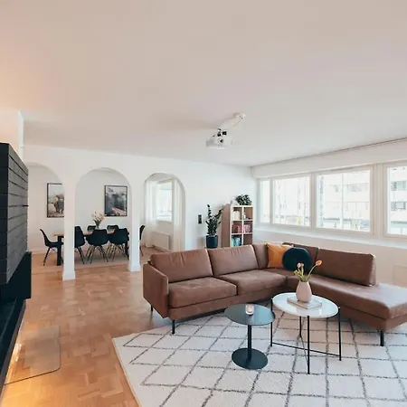 Etelaeisen Keskustan Luksusta Tarjoava Helmi Omalla Spa-osastolla Apartmán Joensuu